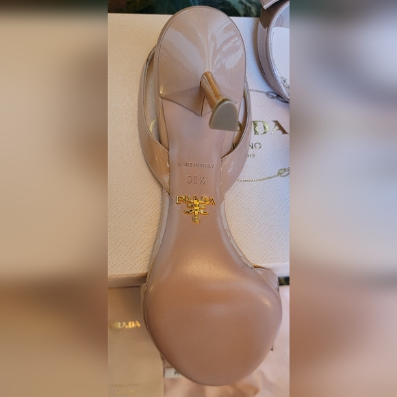 $900 NIB PRADA VERNICE NUDE LEATHER PINK CRYSTAL BOW GOLD HIGH HEEL SANDAL 9.5 - Picture 9 of 15